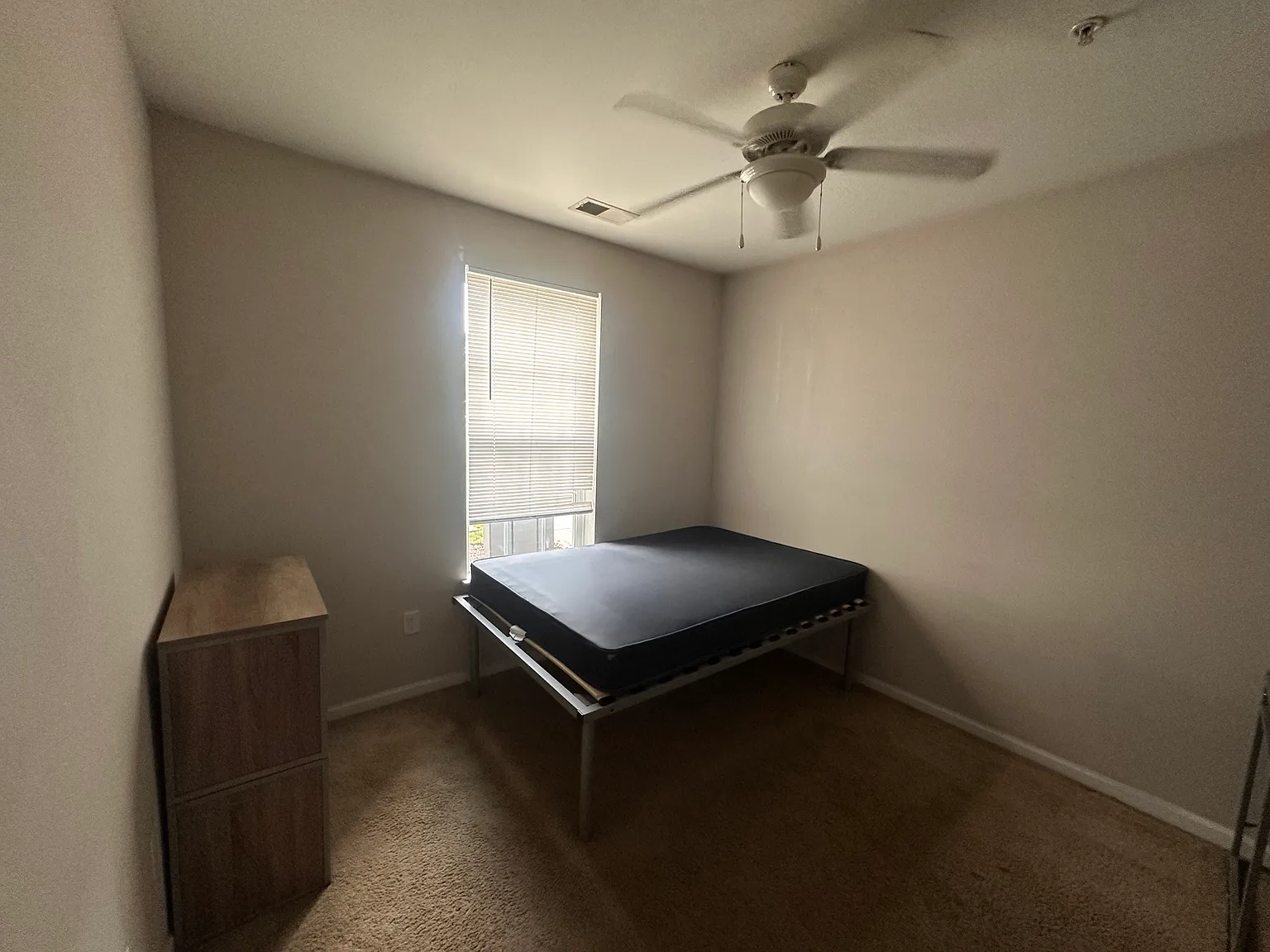 1 bed, 900 sqft, $820 — Photo 4