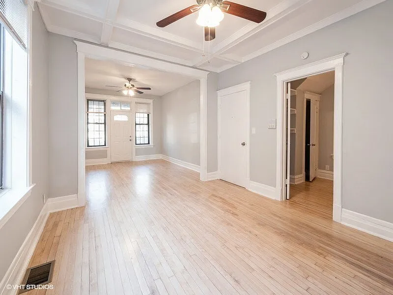 2 bed, 1.0 bath, 1000 sqft, $2,275 — Photo 3