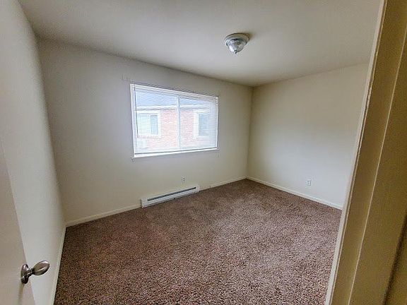 5th image of 2100 Richmond St