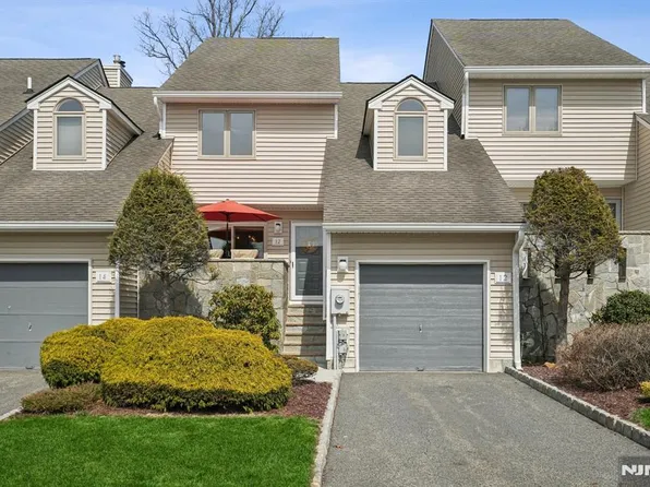 12 Lapis Cir #292, West Orange, NJ 07052