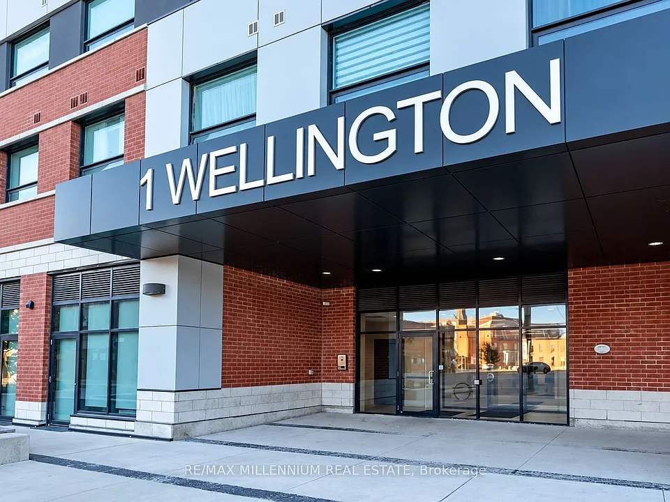 1 Wellington St #307