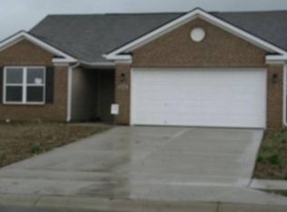 5208 Twin Bridge Blvd, Indianapolis, IN 46239