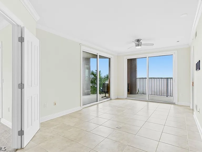 2825 Palm Beach Blvd #519 — Photo 5