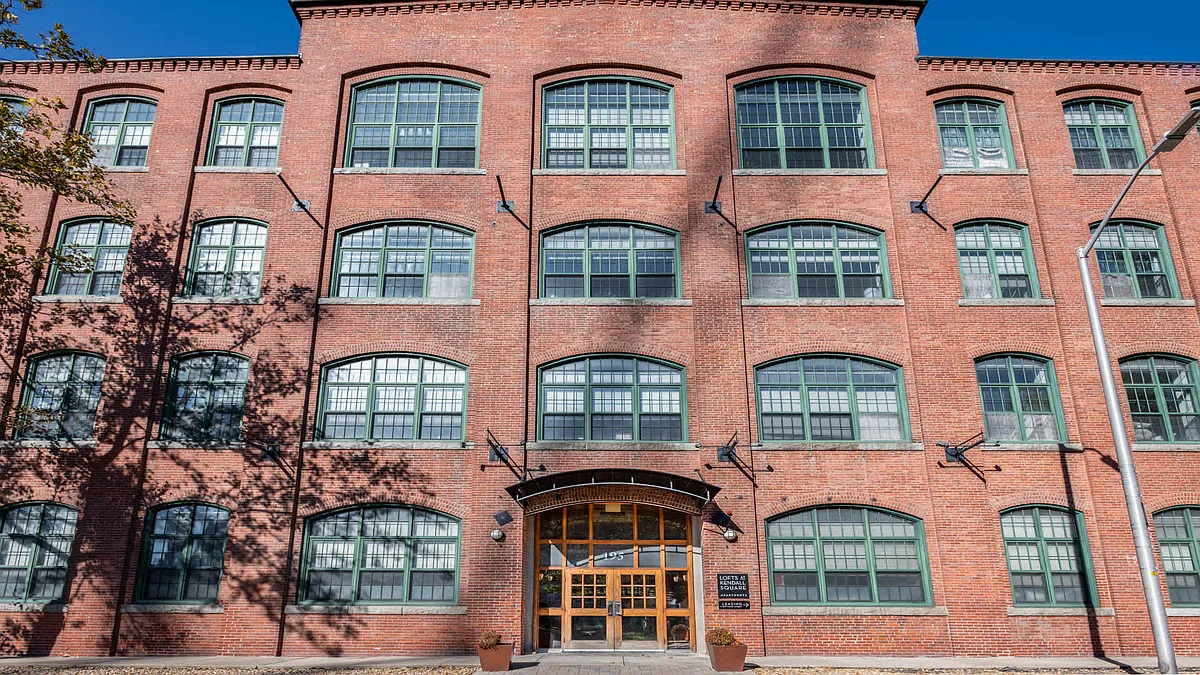Exterior - Lofts at Kendall Square