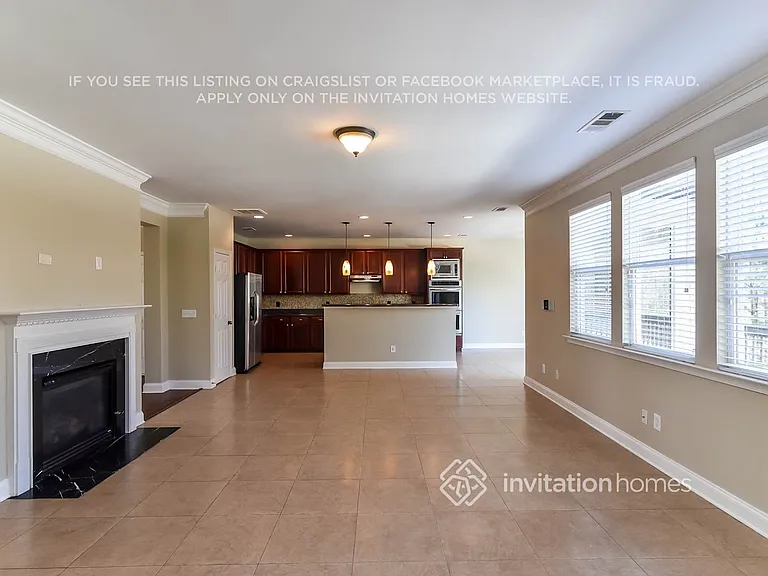 1243 Sparkling Cove Dr — Photo 7