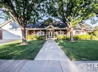 2477 Riverfront Dr, Santa Clara, UT 84765