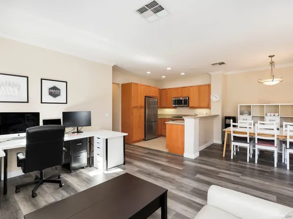 10855 Serafina Ln Unit 31, San Diego, CA 92128