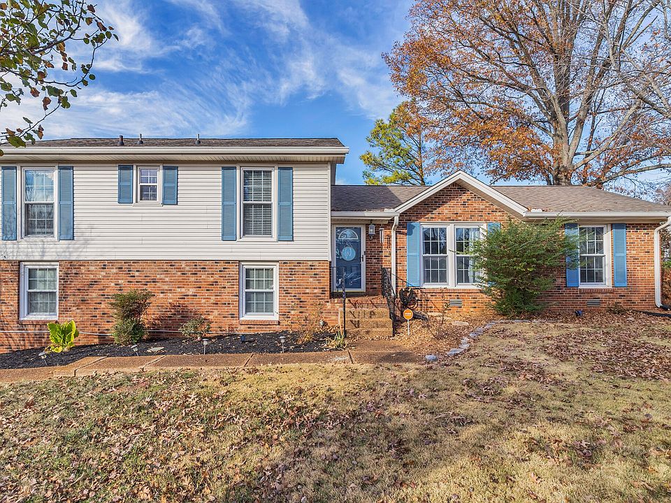 1st image of 109 Coastal Ct E