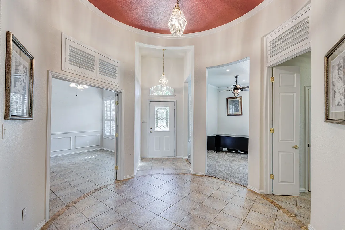 Building Photo - 2258 Fox Ridge Trl