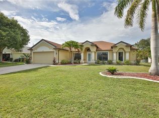 209 SW 38th St, Cape Coral, FL 33914