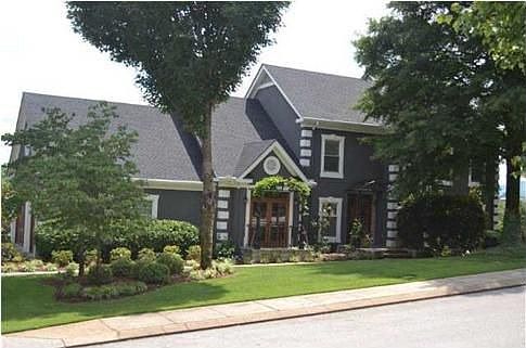 1108 Centennial Dr