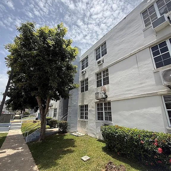 650 Calle Ceciliana #801 — Photo 1