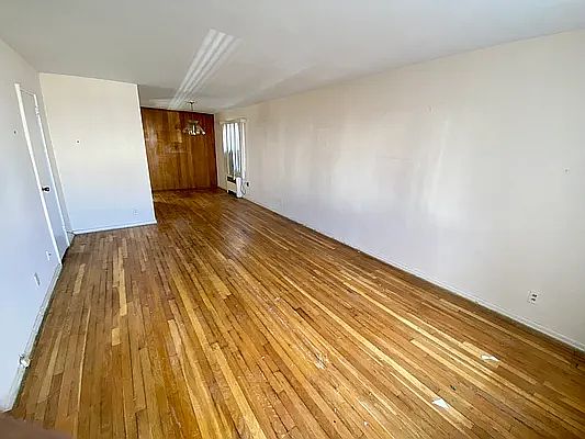 3rd image of 15-58 Bell Blvd #222