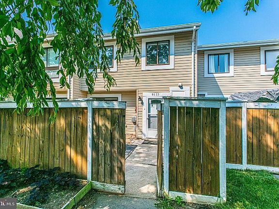 2nd image of 8633 Village Way Suite 8633