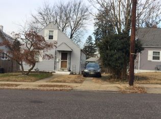 321 Center Ave, Runnemede, NJ 08078