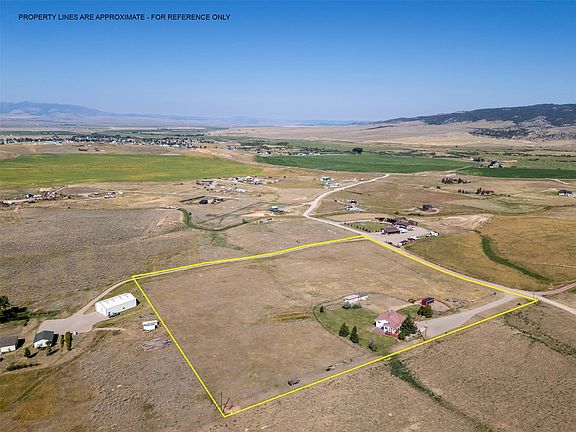 4th image of 63 Castle Mountain Estates Rd