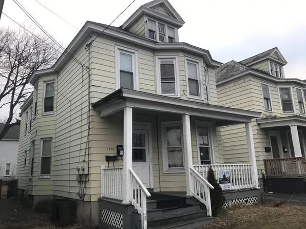 1751 Albany St, Schenectady, NY 12304