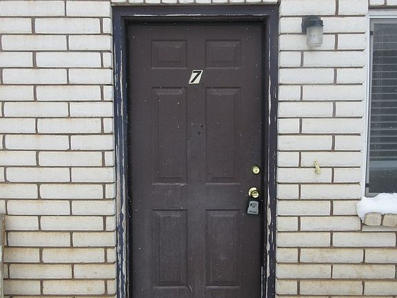 2nd image of 506 E 1935 N #53840AE5