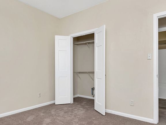 Classic Bedroom Closet