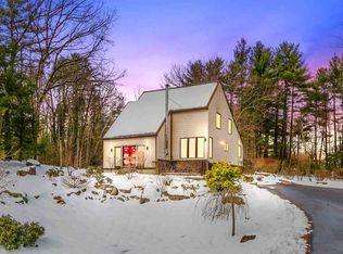 4 Victoria Dr, Londonderry, NH 03053