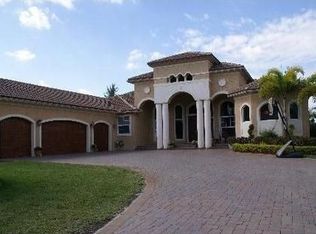 4851 SW 111th Ave, Davie, FL 33328