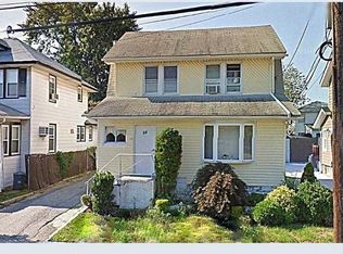 84 W Mineola Ave, Valley Stream, NY 11580