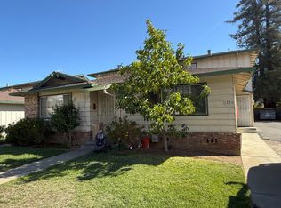 1220 Juniper Dr, Gilroy, CA 95020