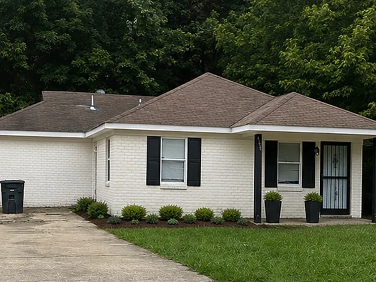 3795 Black Forest Dr — Photo 1