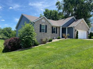 2116 Appomattox Ct, Edwardsville, IL 62025