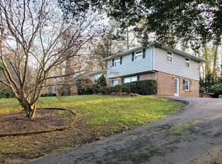 639 Scarlet Oak Rd, North Chesterfield, VA 23235