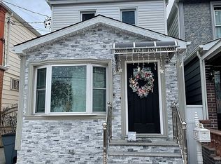 123-06 107th Ave, Jamaica, NY 11419
