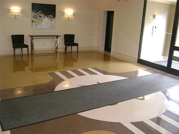 5th image of 2860 Bailey Ave APT 2C