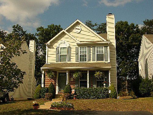 2nd image of 9637 Norfolk Ave