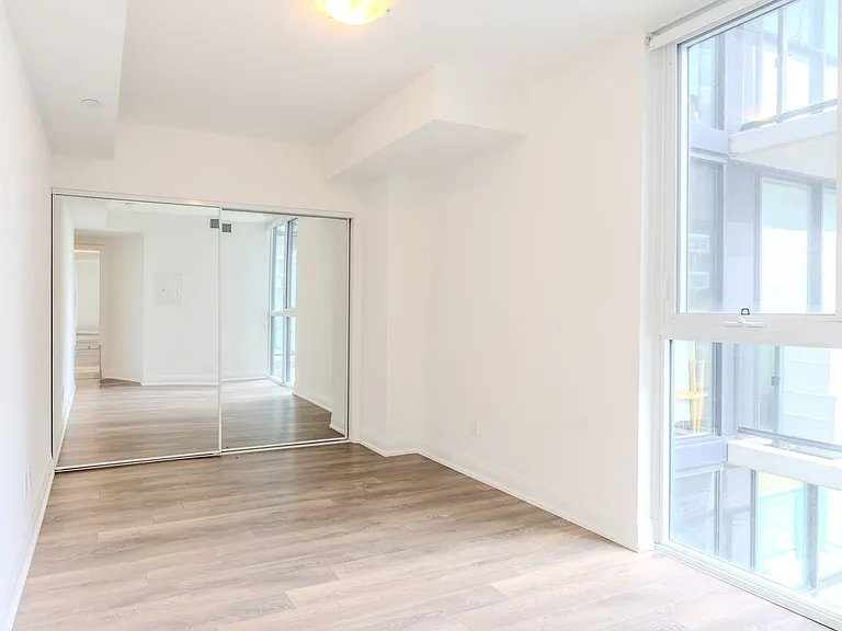 1461 Lawrence Ave W #1101 — Photo 24