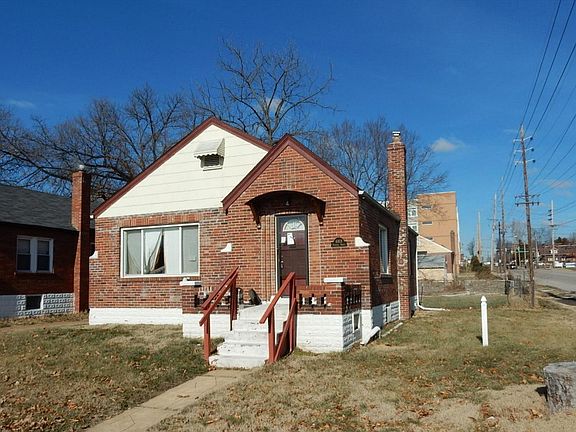 3rd image of 6801 Primrose Ave