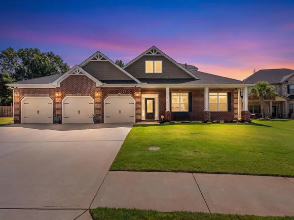 425 Castleford Pl, Simpsonville, SC 29681