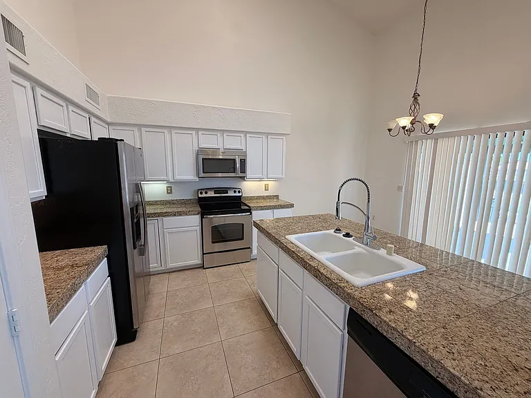 7489 W Denaro Dr — Photo 3