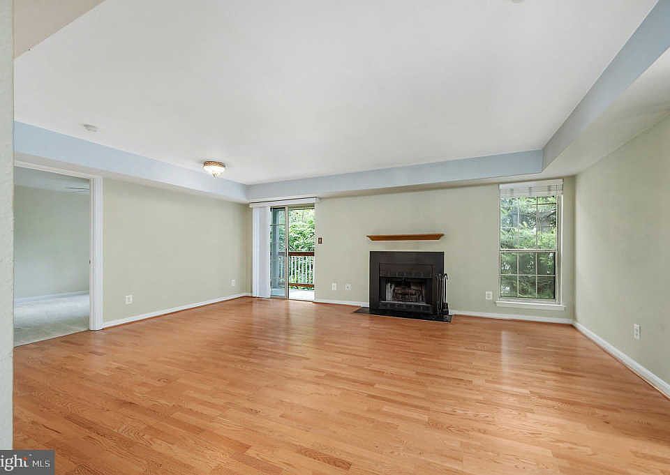 1st image of 12164 Penderview Ln APT 1638