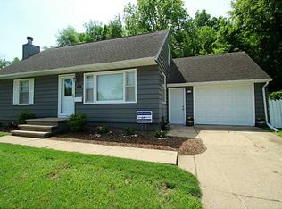 1103 Longview Dr, Marion, IA 52302