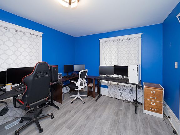 4th image of 808 Fenimore Ave