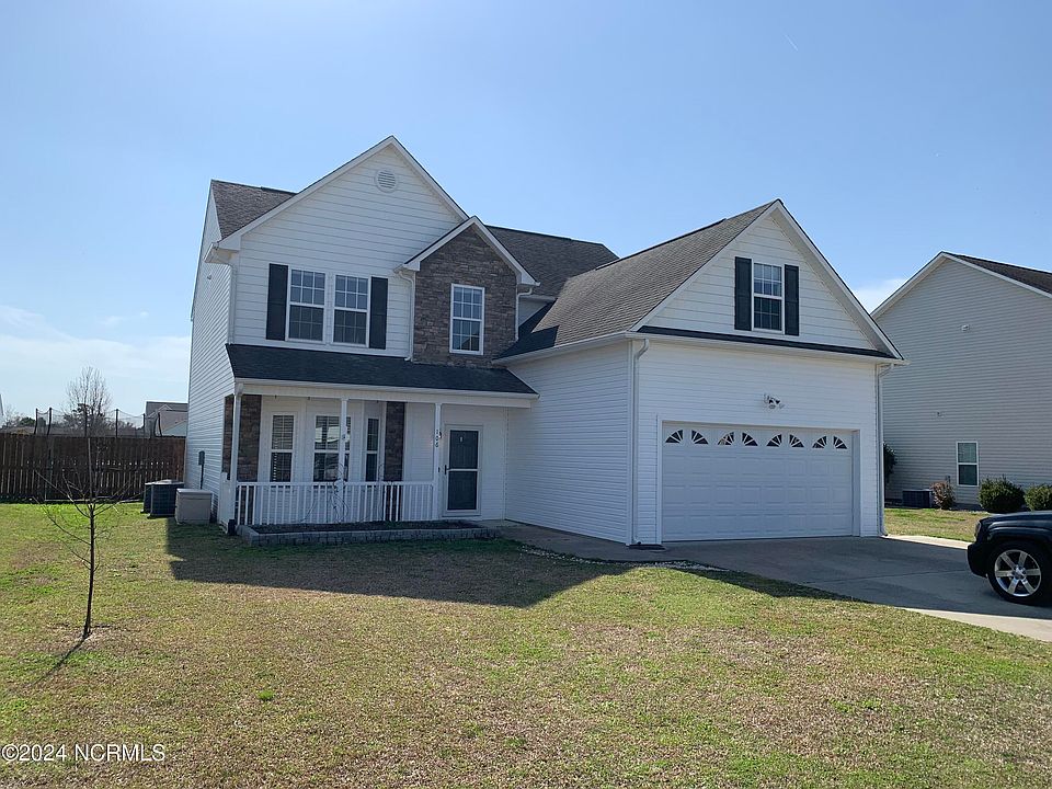 1st image of 106 Groveshire Pl