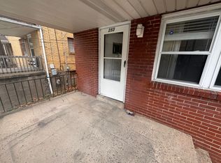 253-255 Universal Rd #253, Pittsburgh, PA 15235