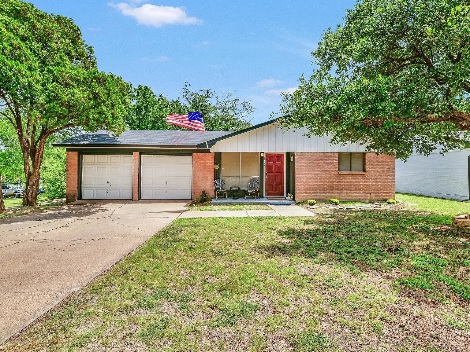 3 bed, 1.5 bath, 936 sqft, $3,500 — Photo 1