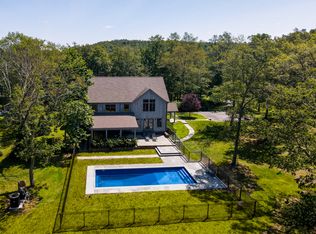 49 Mountain View Rd, Rhinebeck, NY 12572