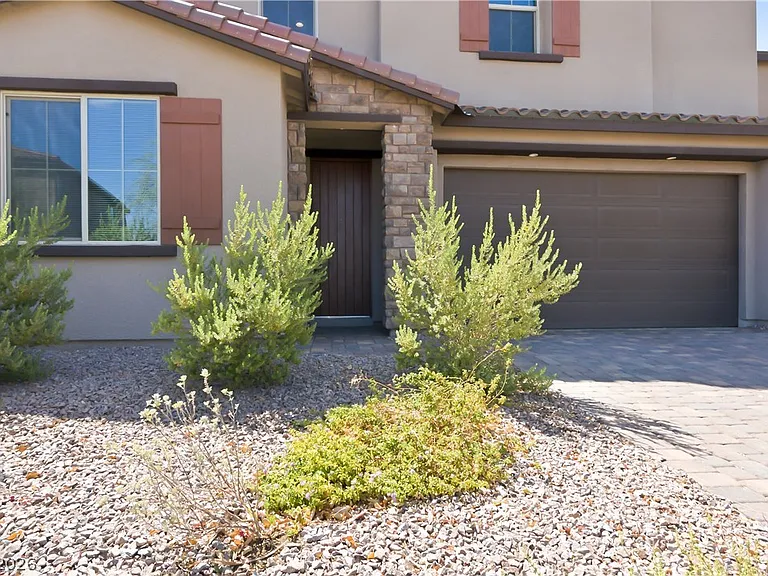 101 Bella Nice Dr — Photo 2