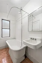 Rented by Fave Realty Inc