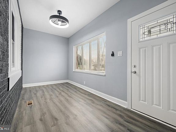 5th image of 1029 S 54th St