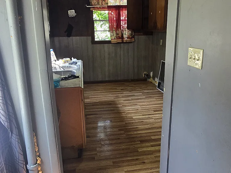 125 15th Ct N — Photo 5