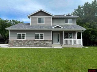 109 Peridot Ct, Mankato, MN 56001