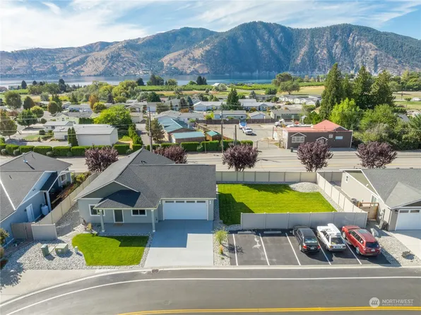 557 Village Drive, Manson, WA 98831